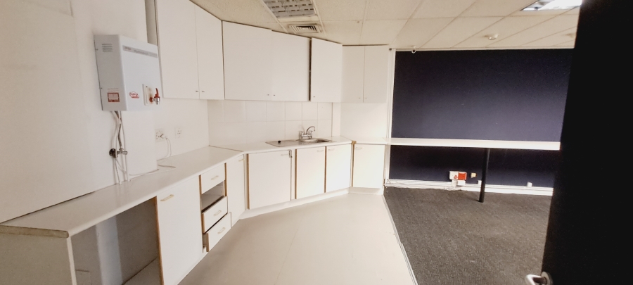 To Let commercial Property for Rent in Bo Oakdale Western Cape